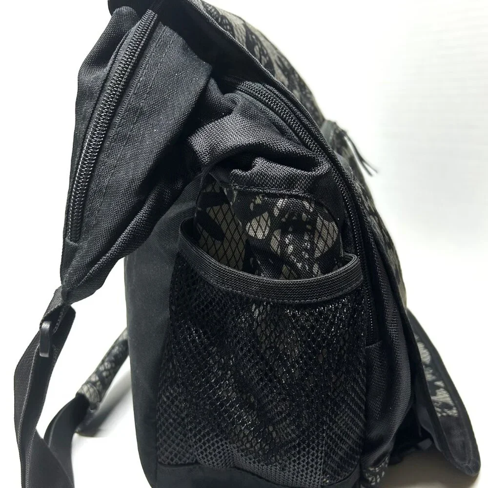 Jansport laptop messenger bag (crossbody)